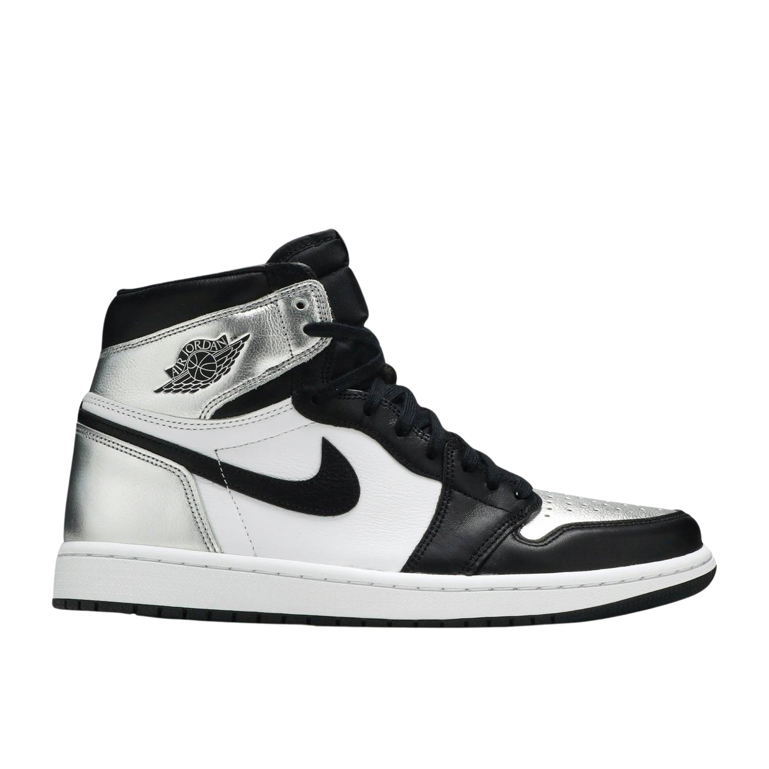 【新品、未使用❗️】Nike Air Jordan High Silver Toe Air Jordan 1 Retro High 'Silver Toe' | Hype Locker UK