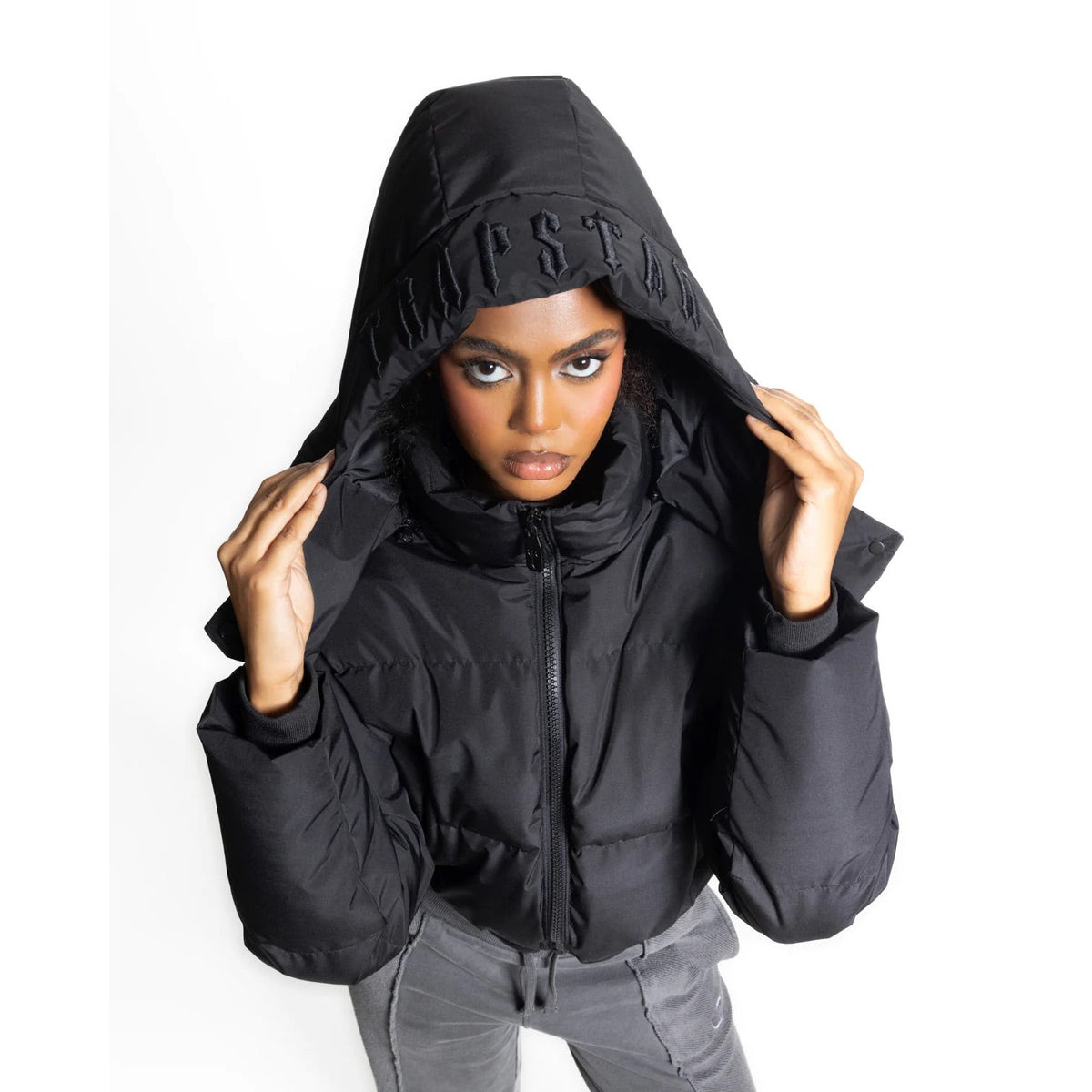Trapstar Women's Arch AW23 Hooded Puffer Jacket Black Hype Locker UK