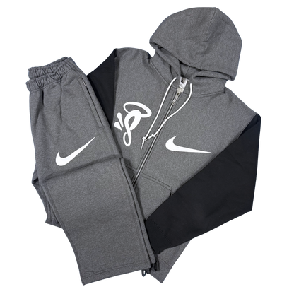 SYNA WORLD X NIKE SOLO SWOOSH FLEECE TRACKSUIT