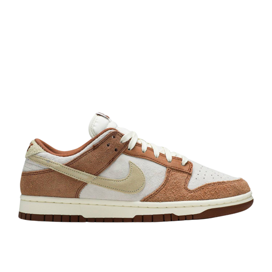 NIKE DUNK LOW 'MEDIUM CURRY' - Hype Locker UK