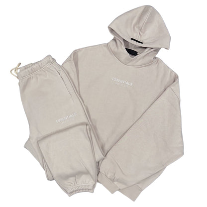 FEAR OF GOD ESSENTIALS SILVER CLOUD TRACKSUIT (FW23)