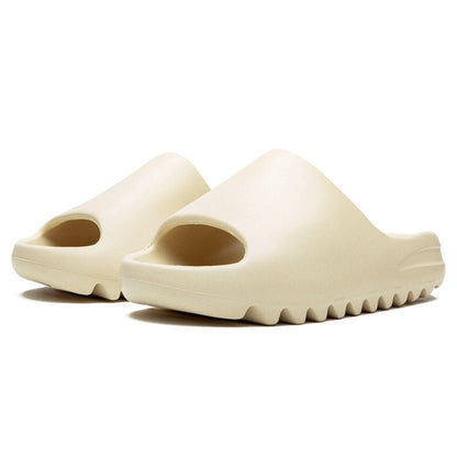 ADIDAS YEEZY SLIDE 'BONE' - Hype Locker UK