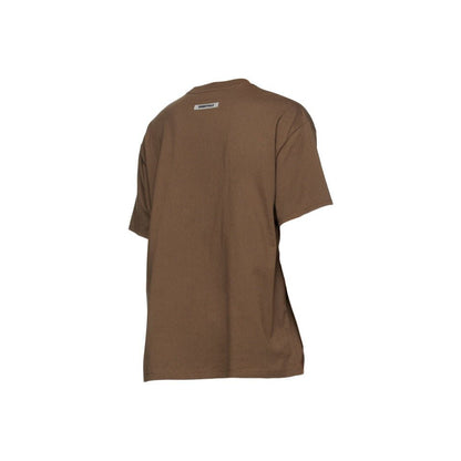 FEAR OF GOD ESSENTIALS BROWN FRONT LOGO T-SHIRT - Hype Locker UK