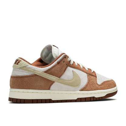 NIKE DUNK LOW 'MEDIUM CURRY' - Hype Locker UK