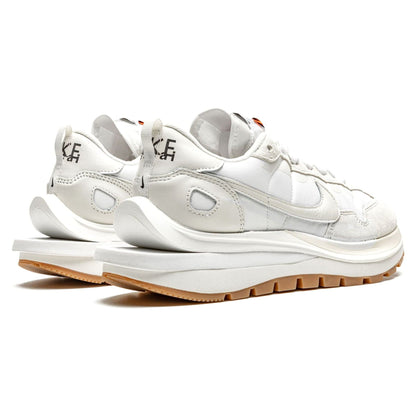 SACAI X NIKE VAPORWAFFLE 'SAIL GUM' - Hype Locker UK